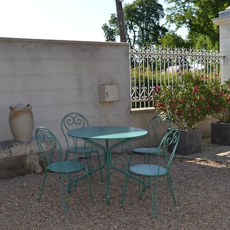Les Chambres D Hotes Du Lavoir Restigne Exterior photo