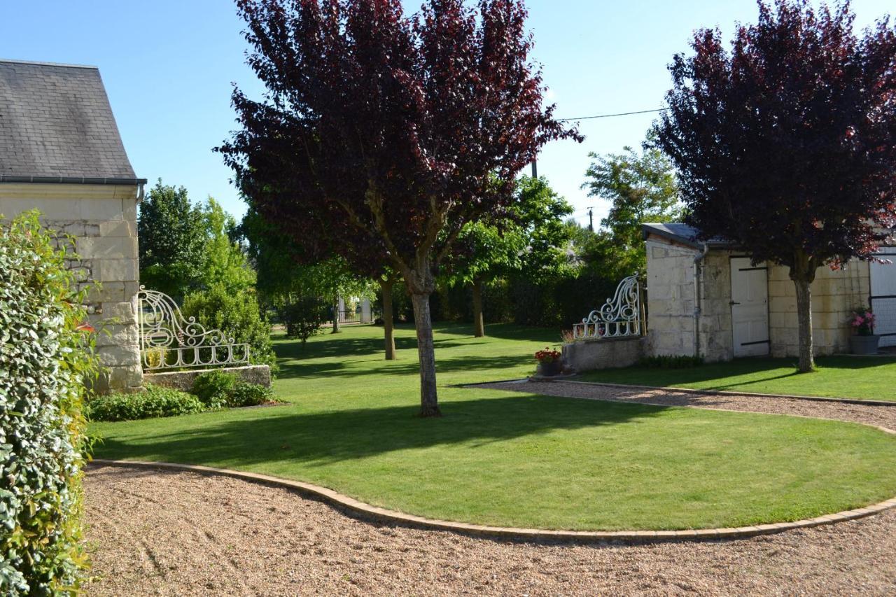 Les Chambres D Hotes Du Lavoir Restigne Exterior photo